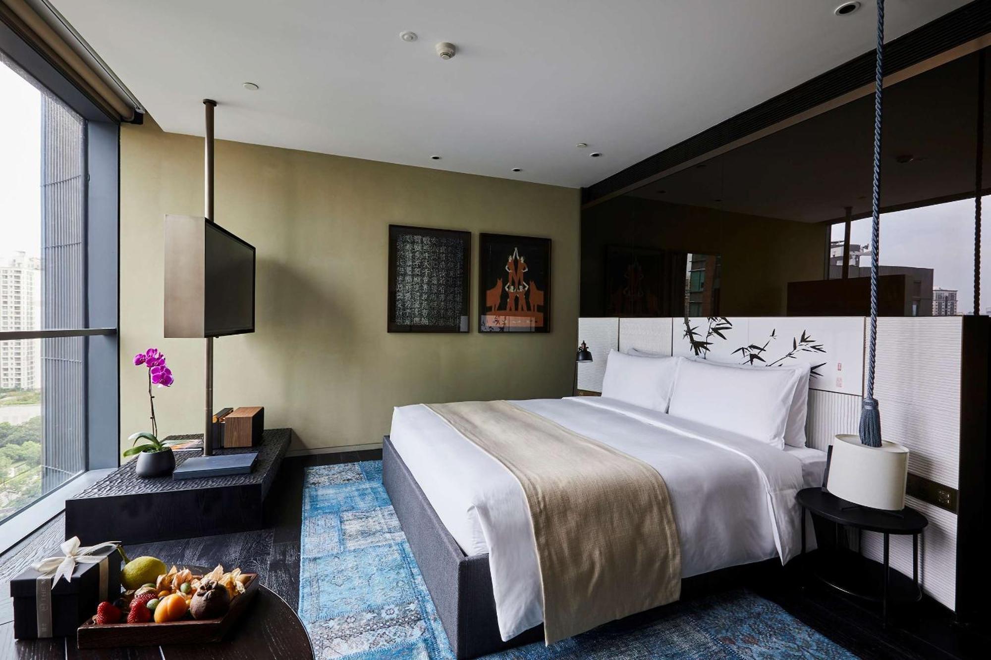 The Middle House Hotel Shanghai Bagian luar foto